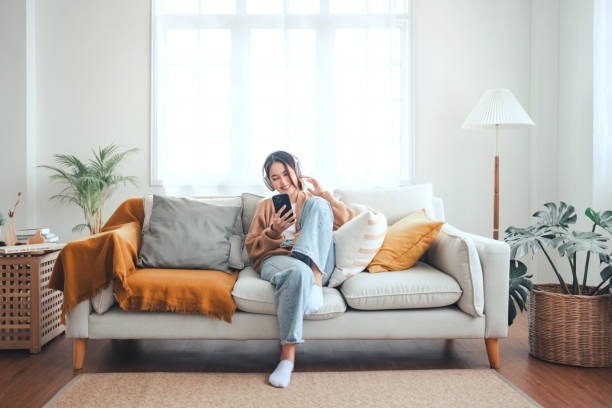perawatan setelah implan gigi, pantangan pasca implan, makanan pasca implan gigi, tips menjaga kebersihan gigi implan, do’s and don’ts implan gigi, implan gigi untuk ibu muda